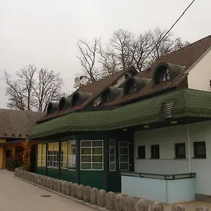 B&B Janezic