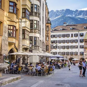Altstadthotel Weißes Kreuz - In Der Fußgängerzone Hotel