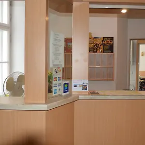 Otel Ani, Viyana